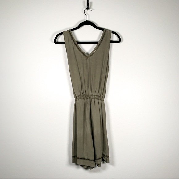 ANTHROPOLOGIE 3 PIECE BUNDLE!! - Picture 8 of 16